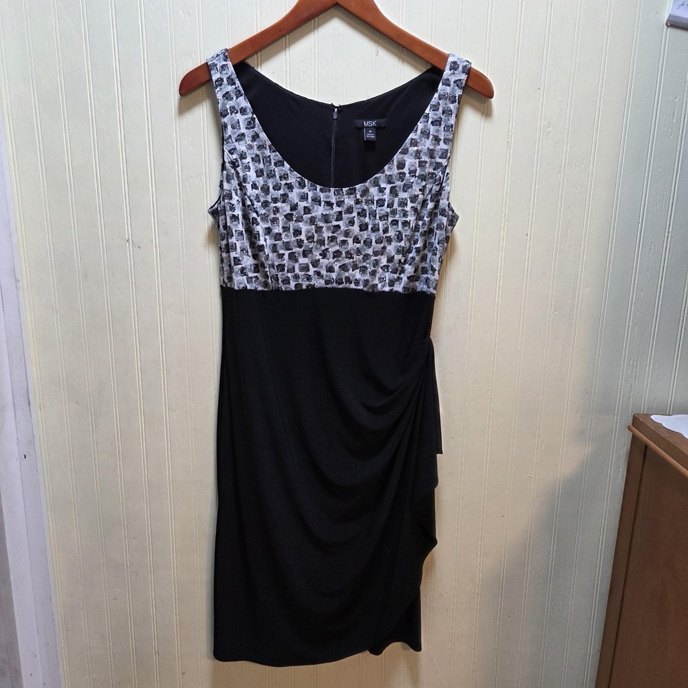 MSK Dress Womens‎ 10 Black Geometric Sleeveless Ruched Sheath Knee Length Sequin